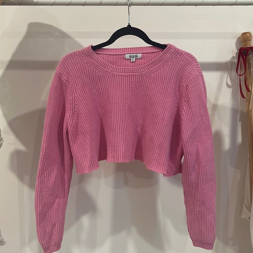 Women’s Hot Pink Cropped Sweater Large